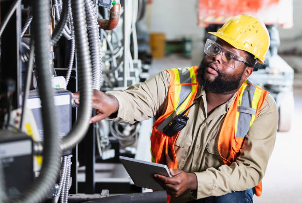 Best Affordable Emergency Electrician  in Madison, MN